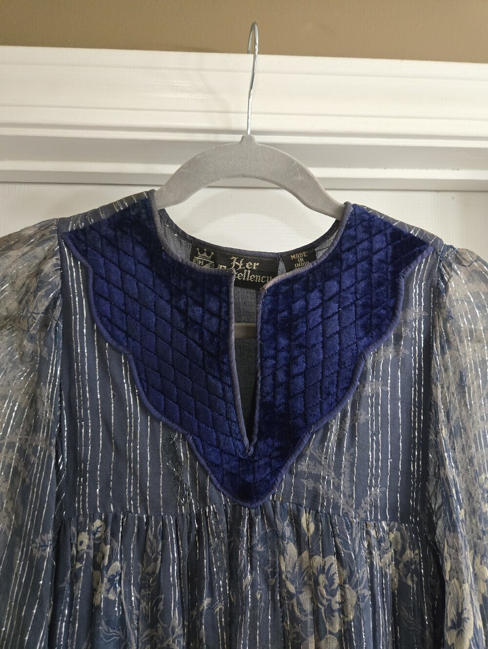 RARE Vintage 1970s Her Excellency Dress Navy/Gold Velvet Neck and Sleeves Size S - Picture 3 of 10